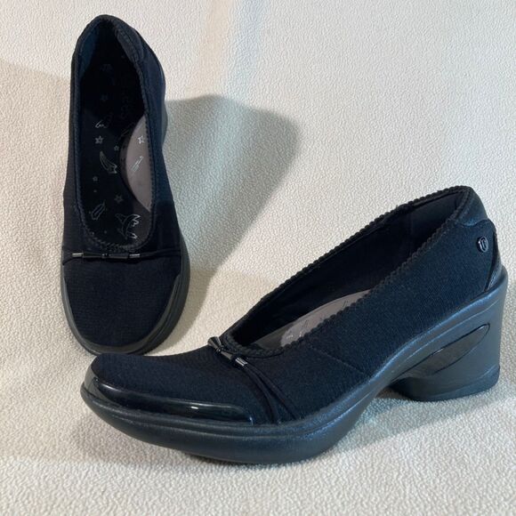 BZees Shoes - BZees Shoe Women's 8.5W Electric Black Round Toe Slip On Platform Pump Comfort